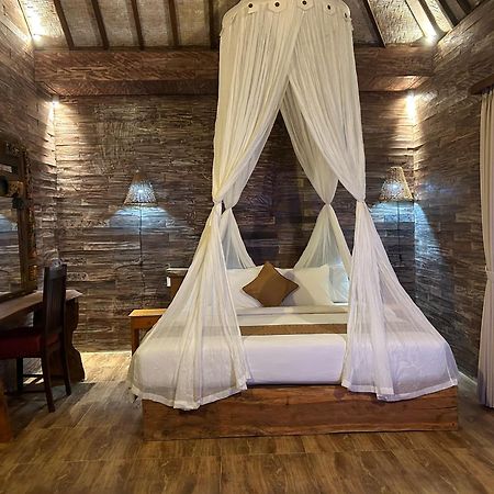The Forest Batu Kurung Ubud Exterior photo