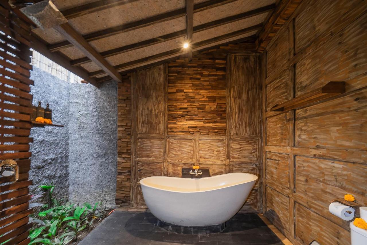 The Forest Batu Kurung Ubud Exterior photo